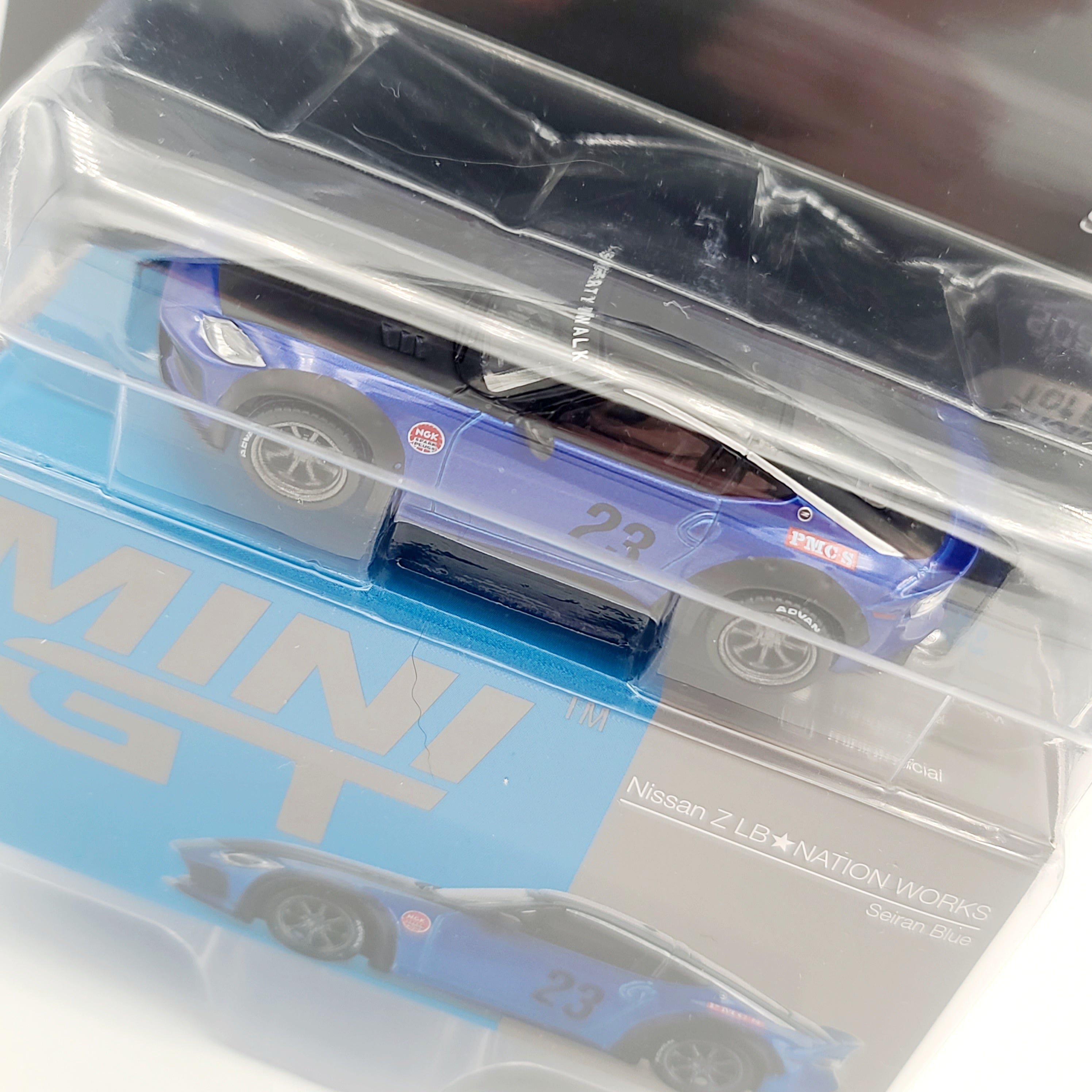 Mini GT Nissan Z LB*Nation Works - 1:64 scale, Seiran Blue LHD (2024 MIJO Exclusives - Limited Edition 1 of 6000)